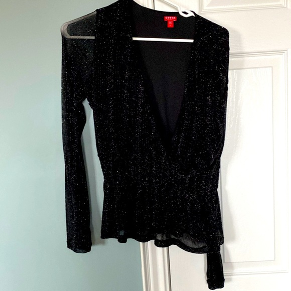 Top - Picture 2 of 3